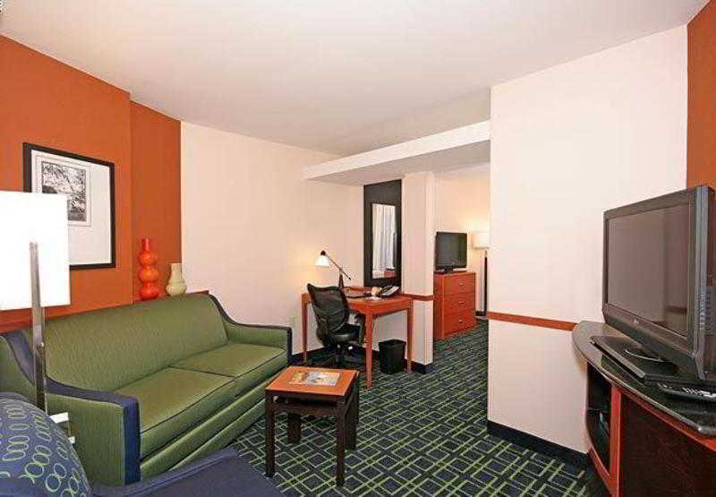 Fairfield And By Marriott Hotel Asheboro